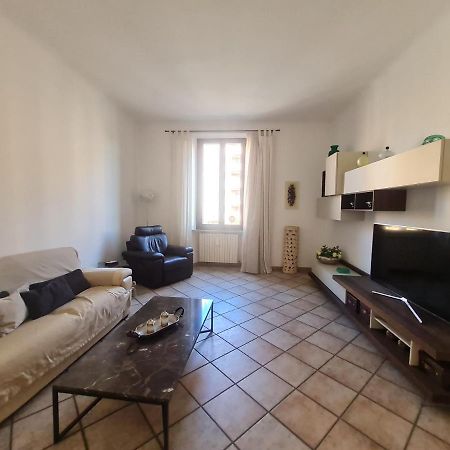 Niguarda - Palanzone Cozy 2Broom Apartment 米兰 外观 照片